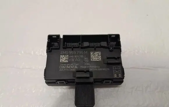 Audi A4 S4 B9 8W Sliding door control unit/module 4M0959795M