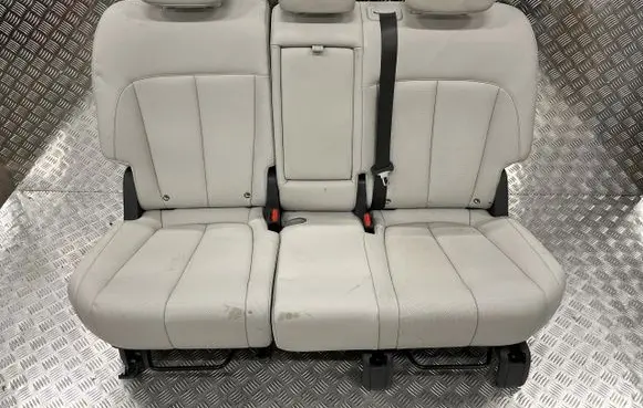 Hyundai Ioniq 5 Second row seats PU14109
