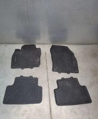 Volkswagen T-Cross Car floor mat set 2GM061512 2GM061502