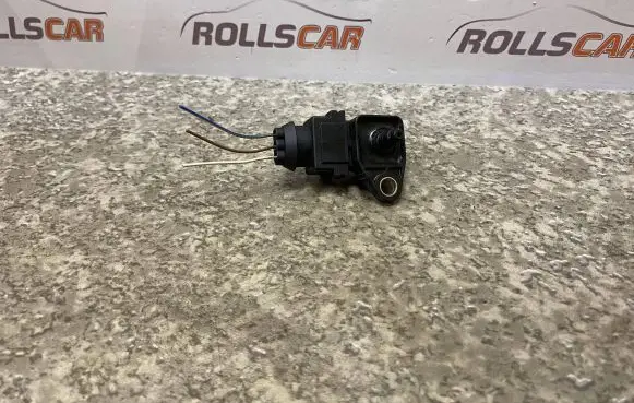 BMW 5 E39 Air pressure sensor 2246977
