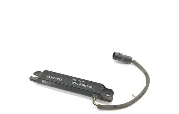 Hyundai ix35 Keyless system antenna 954203E710