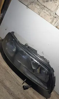 Volvo S60 Headlight/headlamp