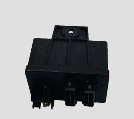 Citroen C5 Glow plug pre-heat relay 0281003018