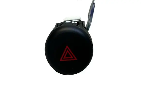 Nissan Juke I F15 Hazard light switch S31471