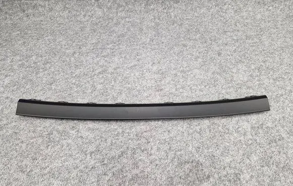 Porsche 992 Rear light center trim bar blend 992807823C