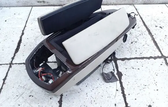 BMW 7 E65 E66 Armrest 6955623
