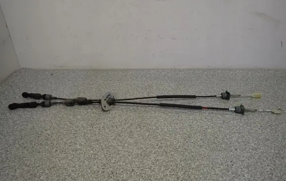 Hyundai Veloster Gear shift cable linkage