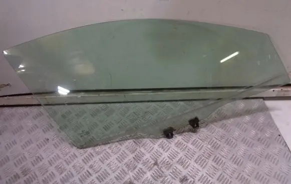 Mazda 2 Front door window glass four-door 43R004585