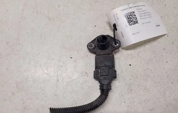 Hyundai Santa Fe Turbo air boost pressure sensor 3930084400 9490930502