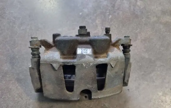 Chrysler Pacifica Front brake caliper 519ACA2KTK