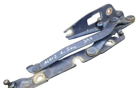 Audi A4 S4 B7 8E 8H Tailgate/trunk/boot hinge 8E5827301C
