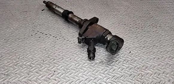 Ford Mondeo MK IV Fuel injector 9657144580
