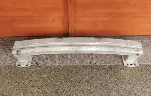 Audi e-tron Quarter panel pressure vent 