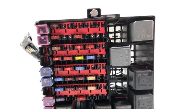 Ford Transit Courier Fuse box set 