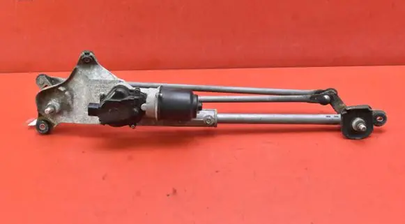 Subaru Forester SG Front wiper linkage and motor