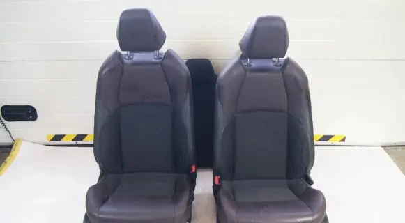 Toyota C-HR I Seat set 