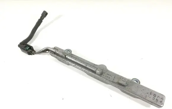 Honda Civic Fuel main line pipe 16620-RAA-A01