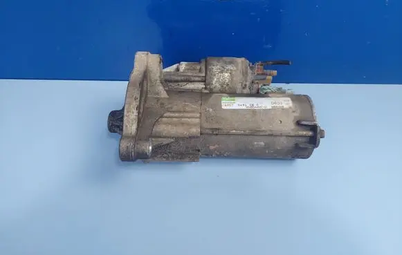 Citroen C4 I Starter motor 964864468001