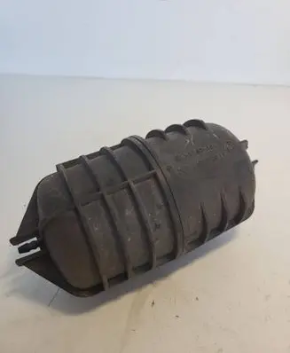 BMW 5 E60 E61 Vacuum air tank 11652247620