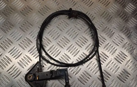 Audi A4 S4 B5 8D Engine bonnet/hood lock release cable 8D0823591A