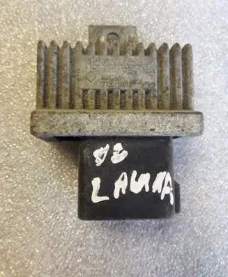 Renault Laguna II Glow plug pre-heat relay 7700115078