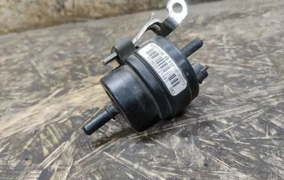 Cadillac SRX Turbo solenoid valve 12571136
