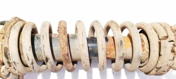 Jeep Cherokee Front coil spring 