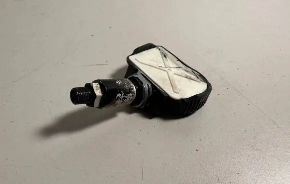 Tire pressure sensor