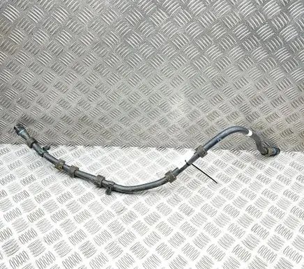 Mercedes-Benz GLE W167 Engine coolant pipe/hose A1675004602