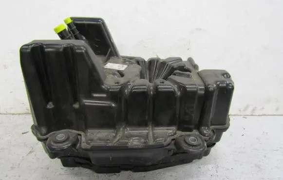 Opel Astra K AdBlue liquid reservoir 84692870