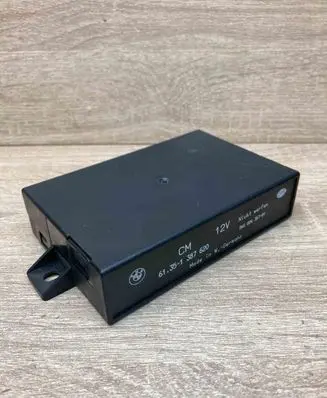 BMW 5 E34 Other control units/modules 1387620 5KG006367