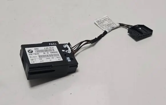 BMW X5M E70 Seat control module 6926435 00401154A3 004099945
