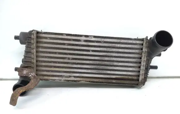 Ford Focus Intercooler radiator BV619L440CE