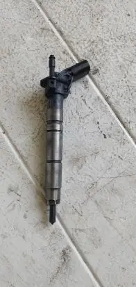 Mercedes-Benz ML W164 Fuel injector