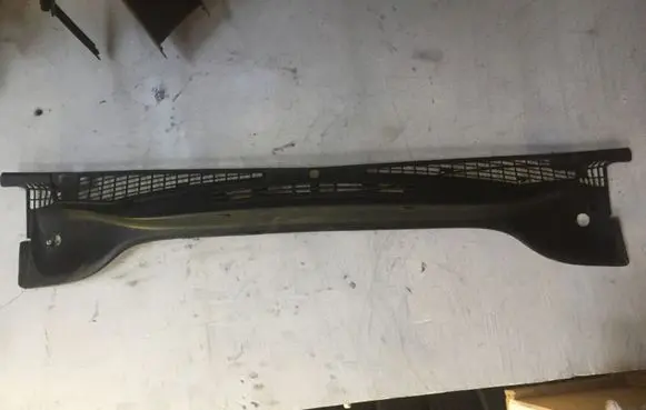 Citroen Xsara Picasso Wiper trim 94632921