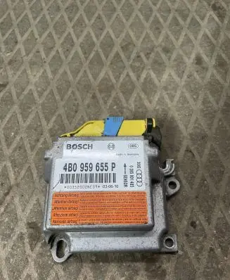 Audi A6 S6 C5 4B Airbag control unit/module 4B0959655P 0285001485