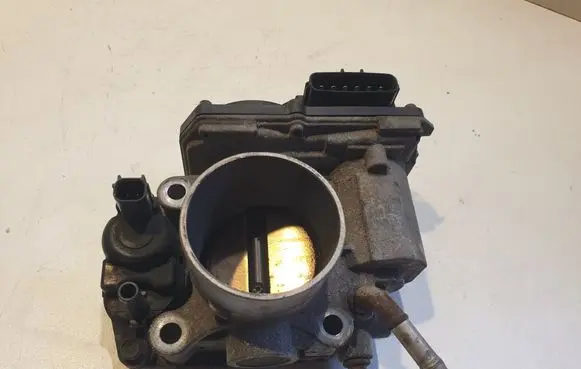 Honda Civic Throttle valve 7J24