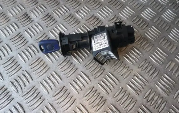 Fiat Panda II Ignition lock 00468453610 61027500