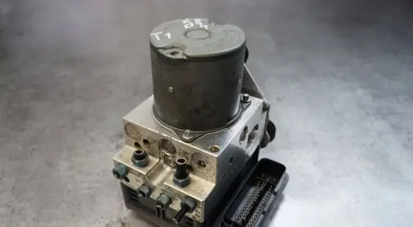 Audi A8 S8 D4 4H ABS Pump 4H0907379D 4H0614517D 0265250436