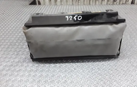 KIA Carens I Passenger airbag 0K2FA57K50