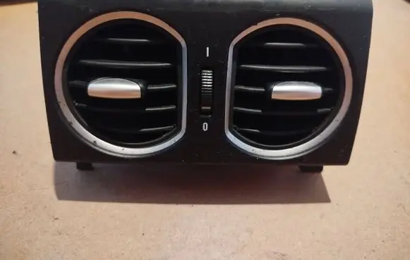 Alfa Romeo 159 Rear air vent grill 939LS376563 ST4247