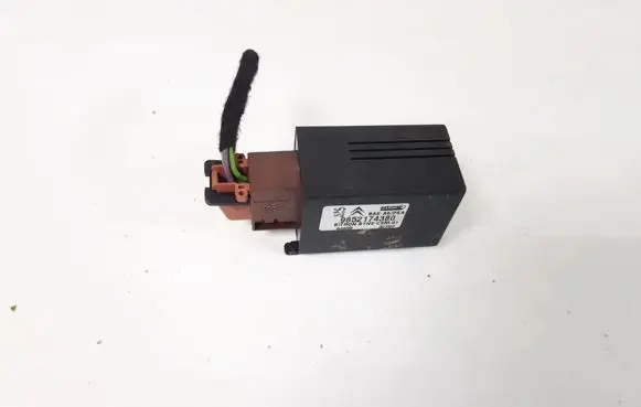 Citroen C2 Other relay 96521743380 64608