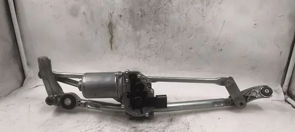 BMW 3 E90 E91 Front wiper linkage and motor 6978263