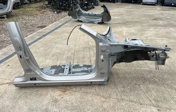 Mazda 3 Front quarter panel 