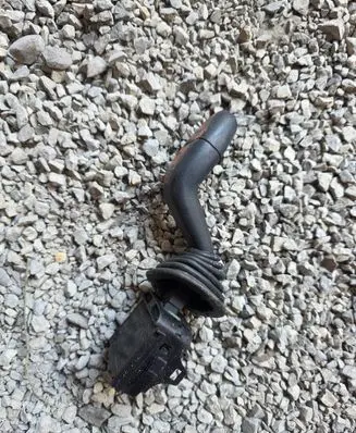 Skoda Felicia II Wiper control stalk 501596