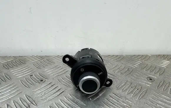 Alfa Romeo Giulia Head unit multimedia control 156107465
