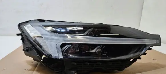 Volvo XC60 Headlight/headlamp 32337383