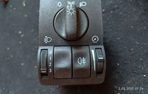 Opel Zafira A Light switch 09133250 091000024 09138348