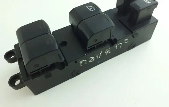 Subaru Forester SH Electric window control switch KL8223