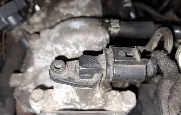 Skoda Fabia Mk2 (5J) Camshaft position sensor 